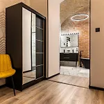 Downtown Pearl Residence